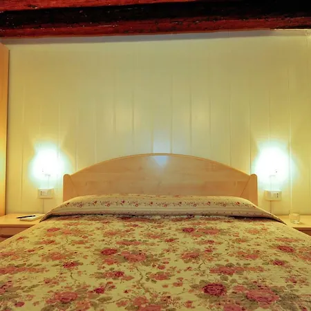 Appartement Melusina Ca' Bernarda Historical Center