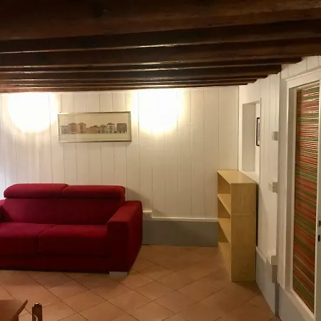 Melusina Ca' Bernarda Historical Center Appartement