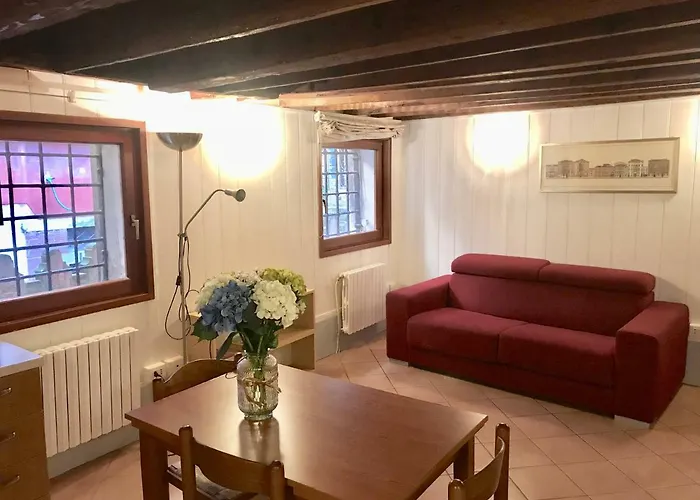 Melusina Ca' Bernarda Historical Center Appartement *