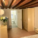 Apartamento Melusina Ca' Bernarda Historical Center