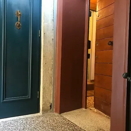 Melusina Ca' Bernarda Historical Center Διαμέρισμα Βενετία